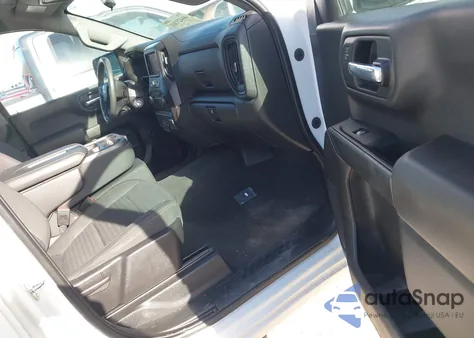 2022 Chevrolet Silverado 1500 Ltd 4Wd Short Bed Custom z USA, uszkodzony, nr VIN 3GCPYBEK4NG125339